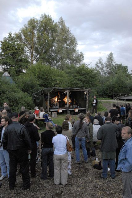 1. Folkerdeyer Folk Open-Air